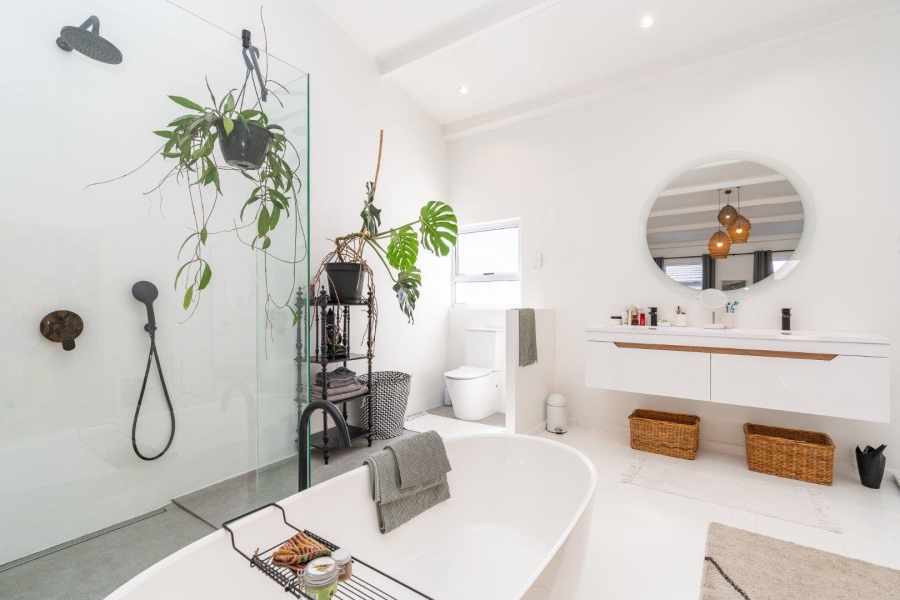 3 Bedroom Property for Sale in Woodstock Western Cape